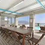 Sea Spray B309 By Host Agents
